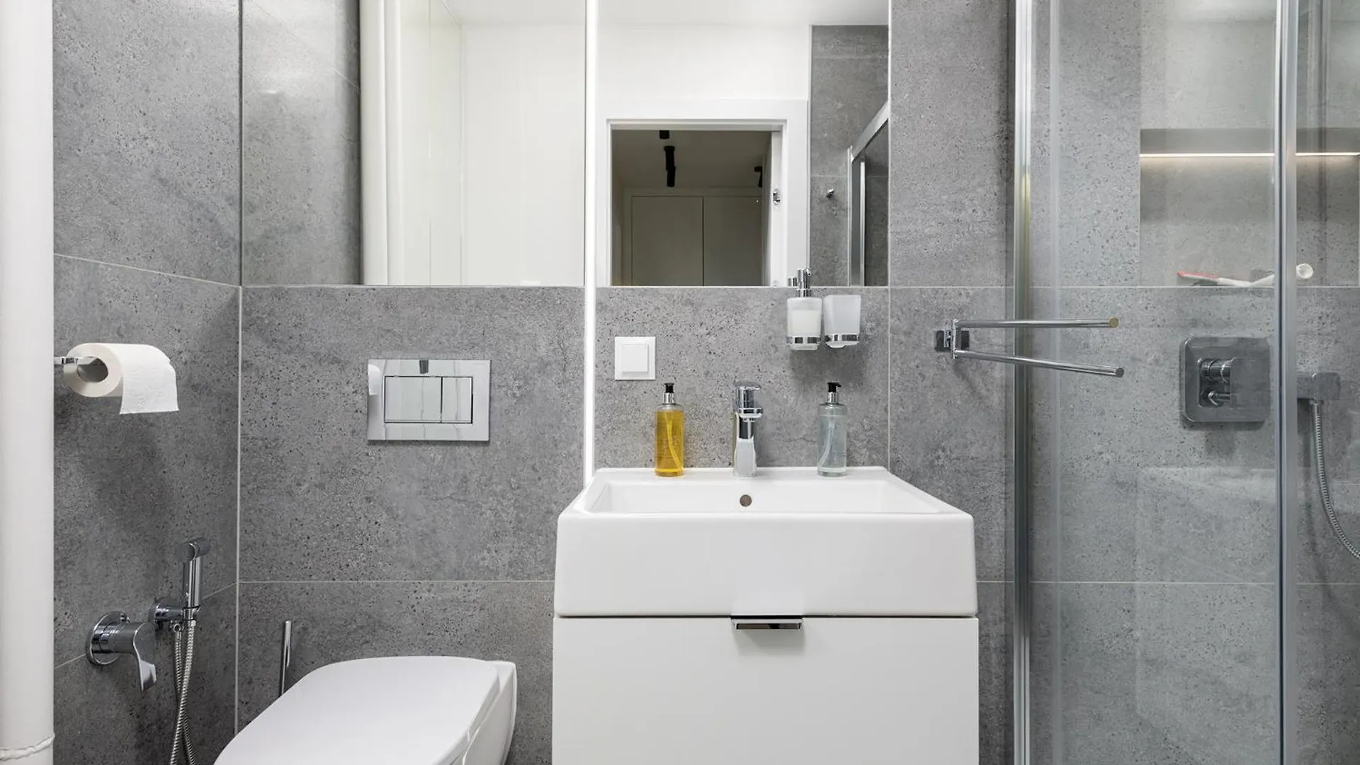 Rentplanet - Apartament Solec Warszawa